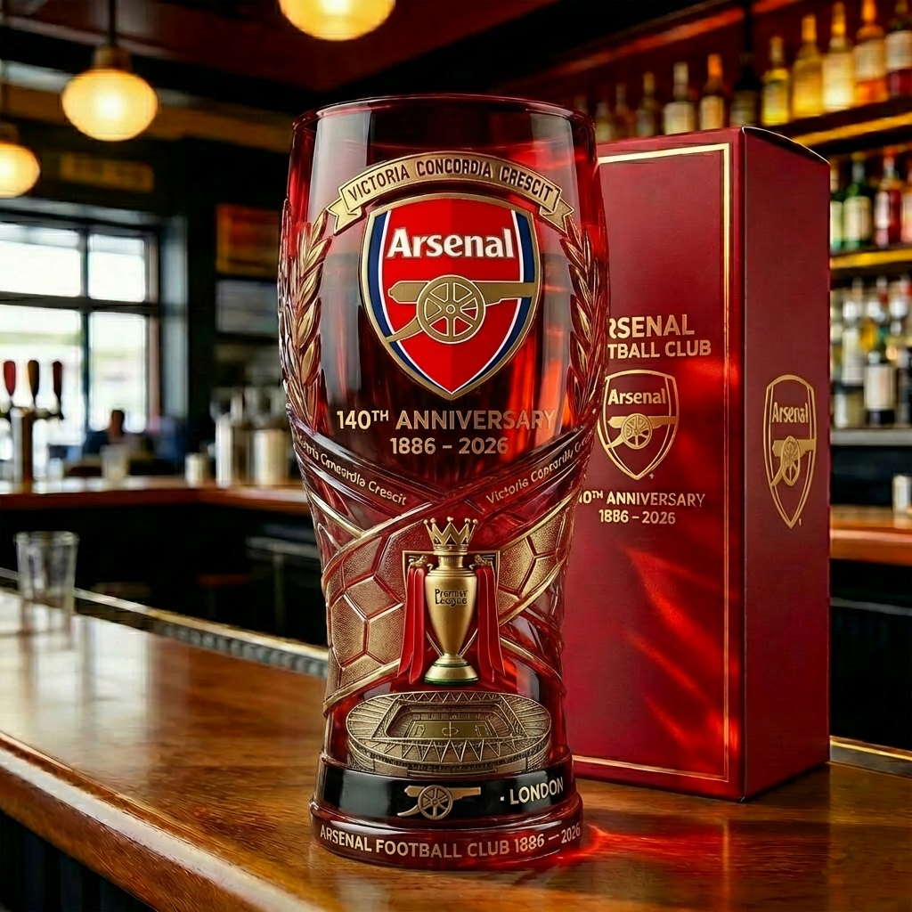 Arsenal Football Club’s 140th Anniversary Glass